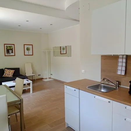 Apartament Samar Bari